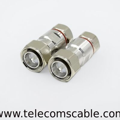 4.3-10 Conector masculino para cabo de alimentação super flexível de 1/2 polegada.